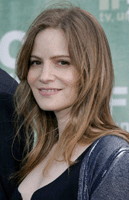 Jennifer Jason Leigh photo