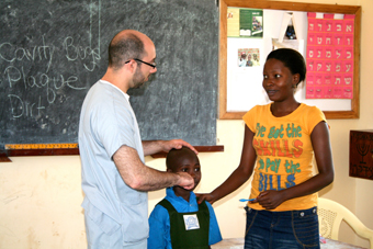 Teaching Uganda's Jewish children photo 1